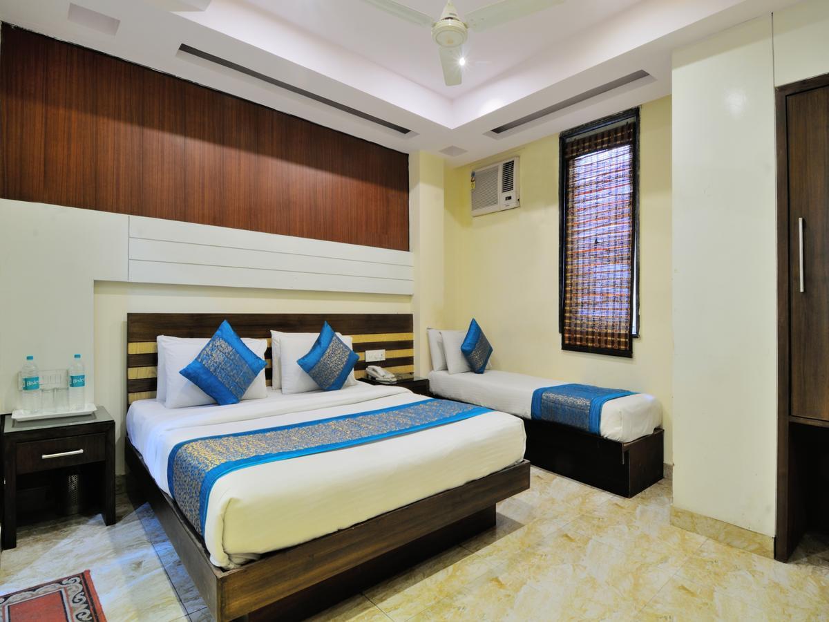 Hotel Gold Star Inn - Paharganj Нью-Дели Экстерьер фото
