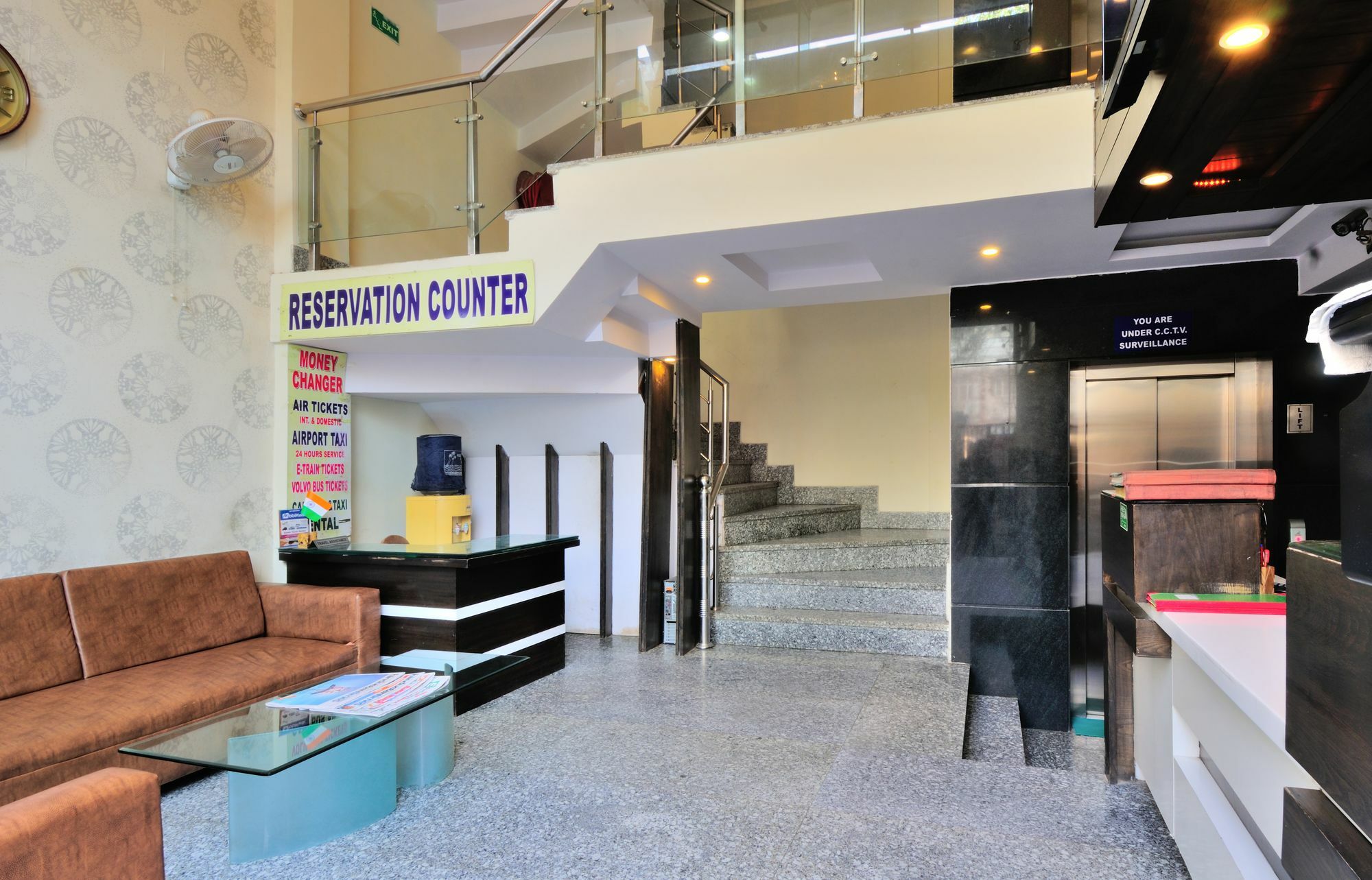 Hotel Gold Star Inn - Paharganj Нью-Дели Экстерьер фото